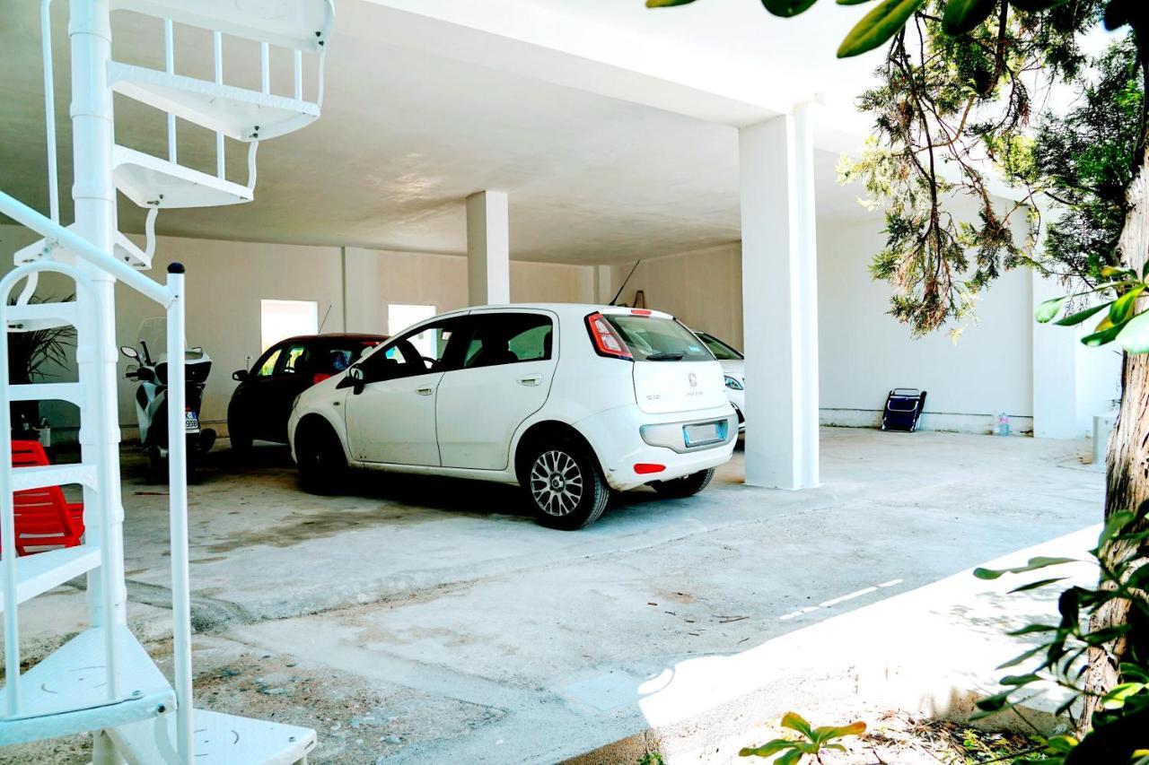 Anna House Fronte Mare in Centro Torre Lapillo Esterno foto